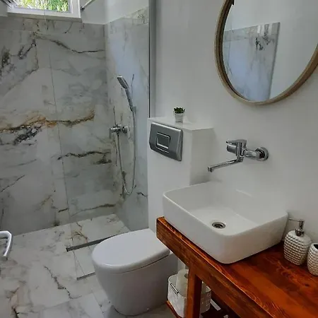 By The Sea Zuljana, Peljesac - 19080 شقة *